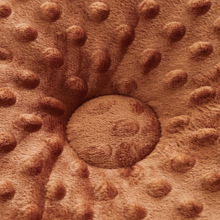 91家纺网 家纺一手货源 找家纺 爱宝被业 2025新款水洗棉双层纱豆豆绒被 露西-浅咖