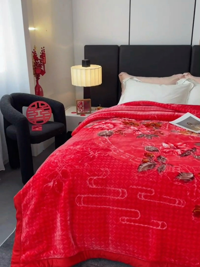 91家纺网 家纺一手货源 找家纺 凯轩毛毛毯毯子网销专供 2024新款花开盛世5D婚庆云毛毯毯子 花开盛世-大红