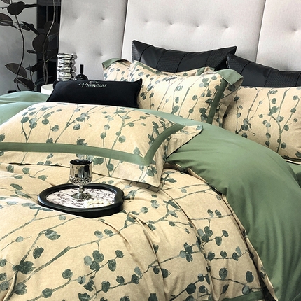 91家纺网 家纺一手货源 找家纺 （总）薏思家纺 2025新款全棉生态磨毛数码印花高奢撞色四件套-繁花系列Blossoms