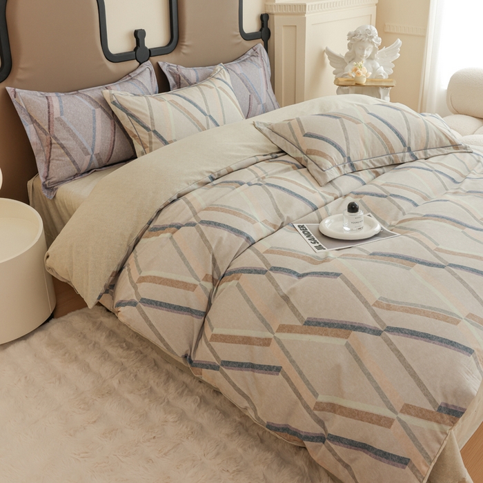 91家纺网 家纺一手货源 找家纺 新月家纺（锦威郎） 2024新款全棉加厚长绒棉数码印花四件套系列 布罗西娅-咖