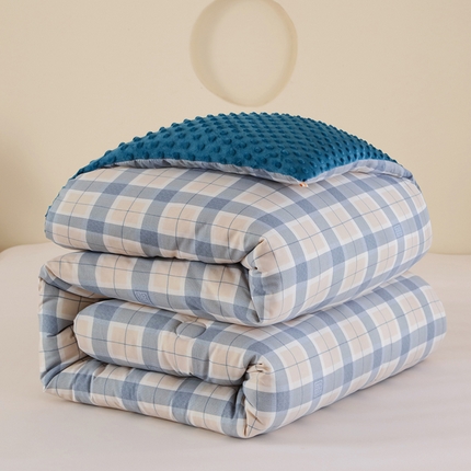 91家纺网 家纺一手货源 找家纺 （总）爱宝被业 2025新款水洗棉双层纱豆豆绒被