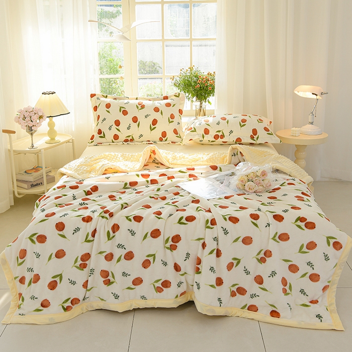 91家纺网 家纺一手货源 找家纺 圣楚家纺 2024新款豆豆绒三层毛毯毯子 最美伊人