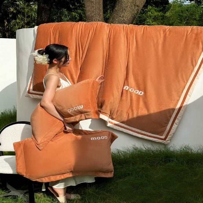 91家纺网 家纺一手货源 找家纺 新月家纺（锦威郎） 2024新款高贵轻奢保暖牛奶绒四件套系列-摩登 橙色