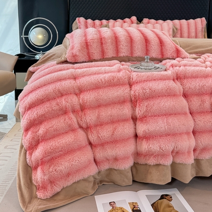 91家纺网 家纺一手货源 找家纺 （总）2025新款冬季宽边条纹兔兔绒牛奶绒四件套