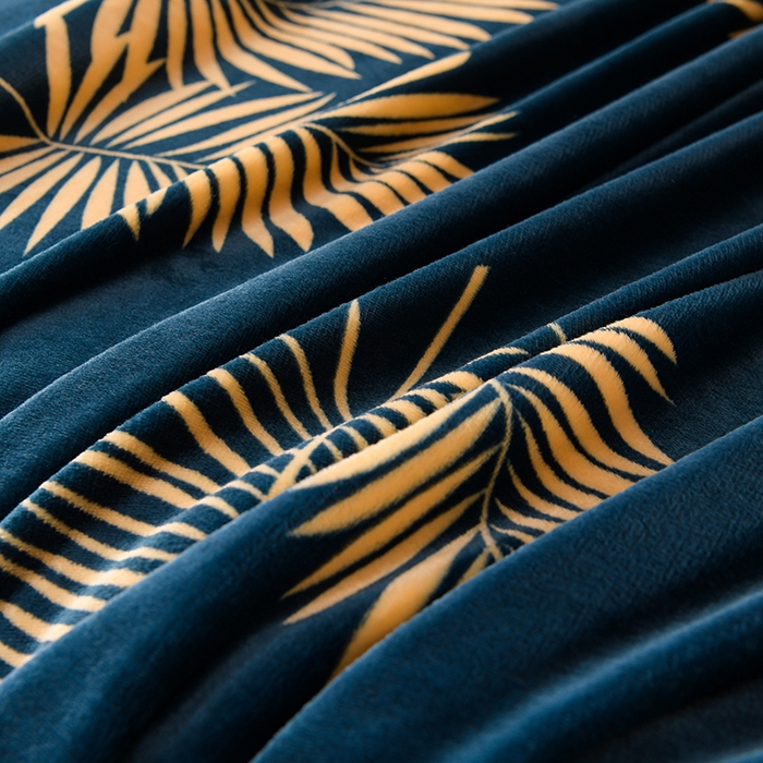 91家纺网 家纺一手货源 找家纺 圣楚 2024新款300g加厚保暖云貂绒双面毯子办公室午睡毛毯直播 清馨