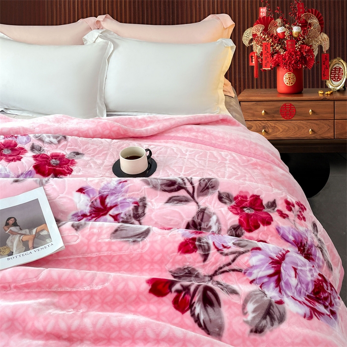 91家纺网 家纺一手货源 找家纺 凯轩毛毛毯毯子网销专供 2024新款花开盛世5D婚庆云毛毯毯子 花开盛世-粉色