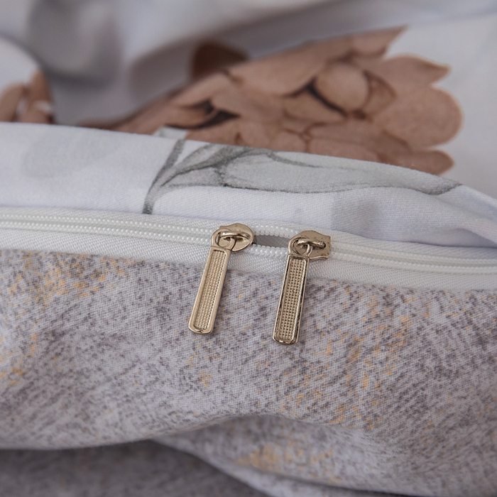 91家纺网 家纺一手货源 找家纺 新月家纺（锦威郎） 2024新款全棉加厚长绒棉数码印花四件套系列 丁香玉兰-灰