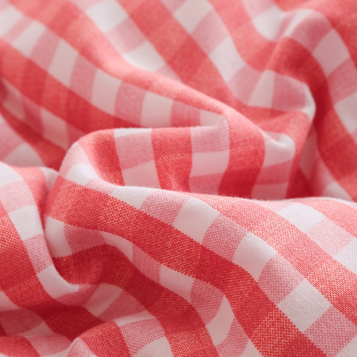 91家纺网 家纺一手货源 找家纺 爱宝被业 2025新款水洗棉双层纱豆豆绒被 克洛迪雅-红