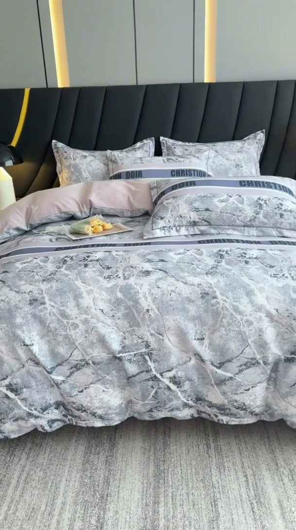 91家纺网 家纺一手货源 找家纺 新月家纺（锦威郎） 2024新款全棉加厚长绒棉数码印花四件套系列 卡其洛-兰