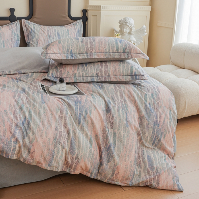 91家纺网 家纺一手货源 找家纺 新月家纺（锦威郎） 2024新款全棉加厚长绒棉数码印花四件套系列 莫妮卡-蓝