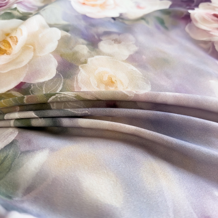 91家纺网 家纺一手货源 找家纺 新月家纺（锦威郎） 2024新款全棉加厚长绒棉数码印花四件套系列 寻觅芳香-紫