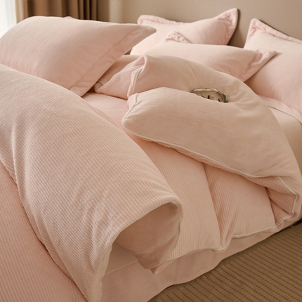 91家纺网 家纺一手货源 找家纺 （总）简如 2025新款A类230克加厚牛奶绒四件套