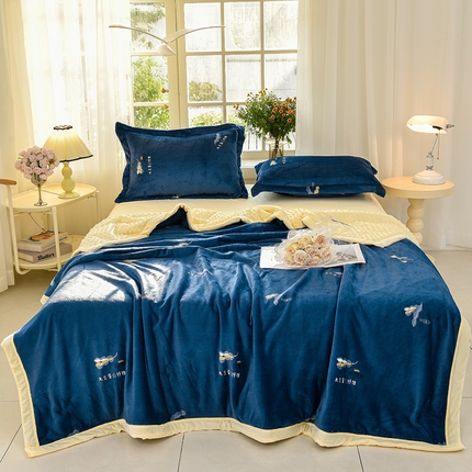 圣楚家纺 2024新款豆豆绒三层毛毯毯子 豆豆毯蓝