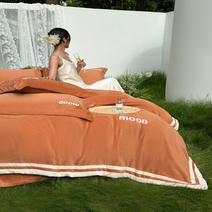 新月家纺（锦威郎） 2024新款高贵轻奢保暖牛奶绒四件套系列-摩登 橙色