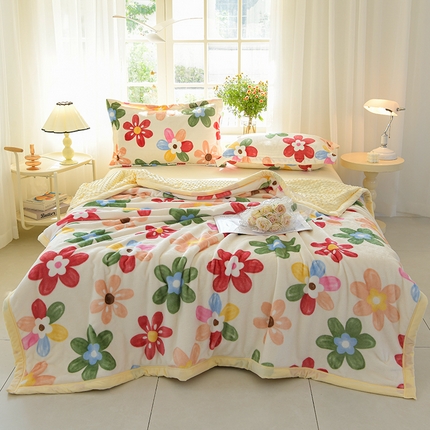 圣楚家纺 2024新款豆豆绒三层毛毯毯子 花花世界