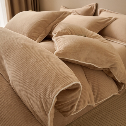 91家纺网 家纺一手货源 找家纺 （总）简如 2025新款A类230克加厚牛奶绒四件套