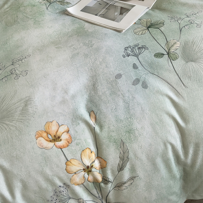 91家纺网 家纺一手货源 找家纺 新月家纺（锦威郎） 2024新款全棉加厚长绒棉数码印花四件套系列 奥莉花园-绿