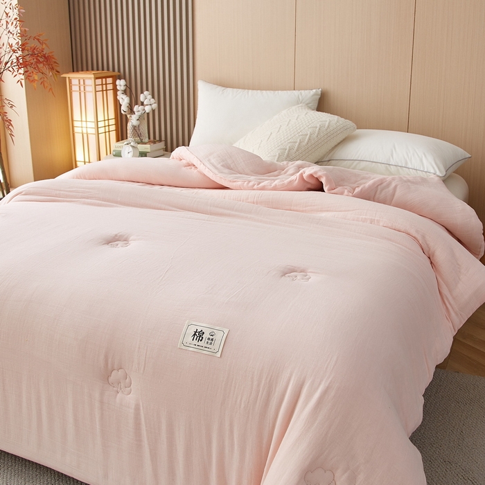 91家纺网 家纺一手货源 找家纺 猎鹿人家纺 2024新款A类原棉新疆棉花被春秋被冬被 荷花粉