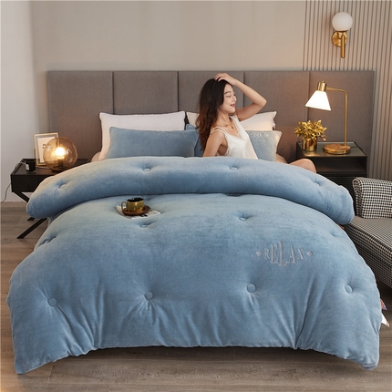 91家纺网 家纺一手货源 找家纺 （总）美梦里 2024新款双面刺绣牛奶绒冬被被子被芯春秋被