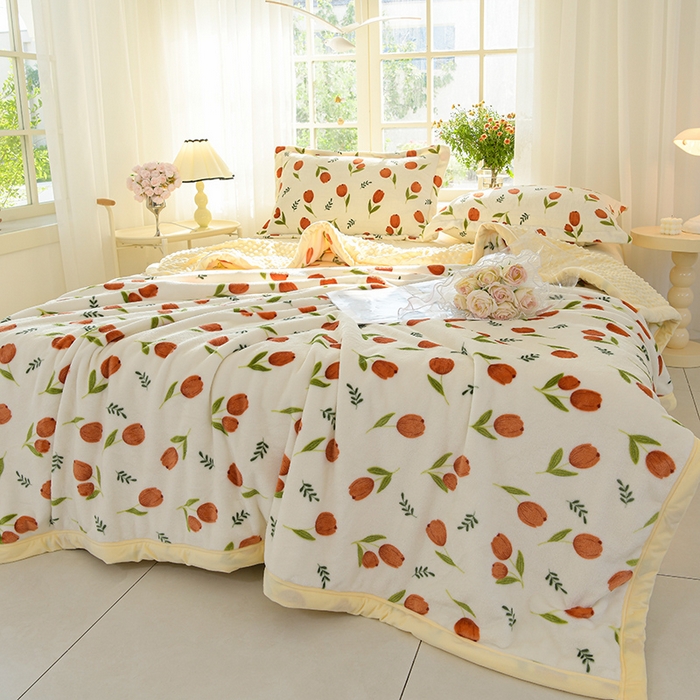 91家纺网 家纺一手货源 找家纺 圣楚家纺 2024新款豆豆绒三层毛毯毯子 最美伊人