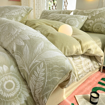 菡宝 2024新款雕花绒230g全消光牛奶绒四件套及单品 - 四件套 花开向阳茶绿