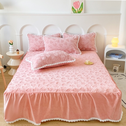 91家纺网 家纺一手货源 找家纺 （总）禧缘家纺（原梦想家） 2024新款兔兔绒花边床裙