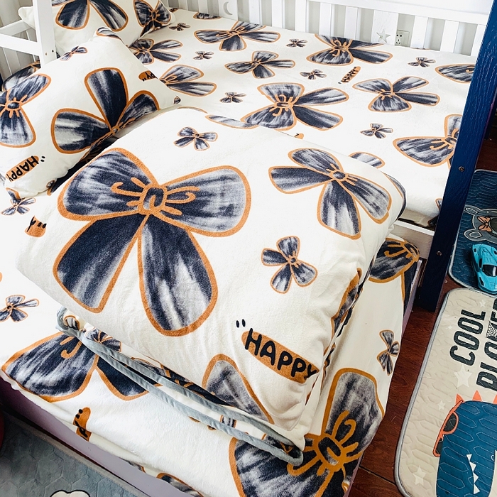 91家纺网 家纺一手货源 找家纺 小虾米 2024新款加厚上下床牛奶绒单被套 蝶恋花