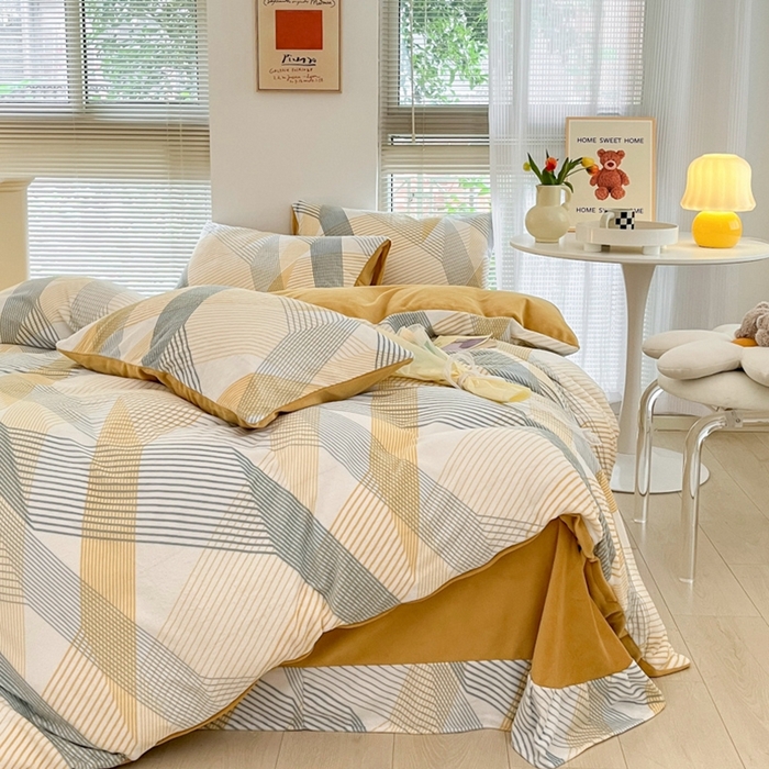 91家纺网 家纺一手货源 找家纺 帅露家纺 2024新款高克重牛奶绒印花四件套 极简生活