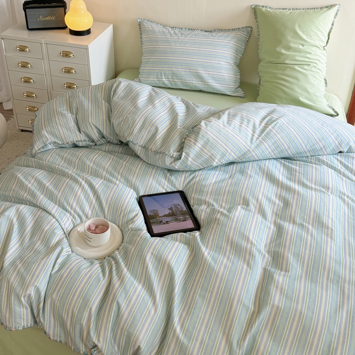 91家纺网 家纺一手货源 找家纺 艾莱家纺 2024新款七彩贝壳系列100S全棉柔顺加厚磨毛四件套 幻珊-绿细条