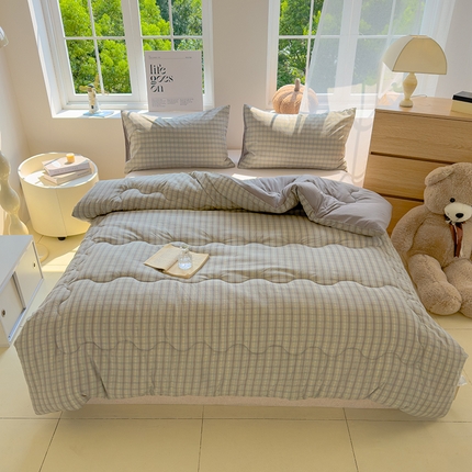 91家纺网 家纺一手货源 找家纺 弗苓家纺 2024新款云朵棉无印风冬被被芯被子 灰格