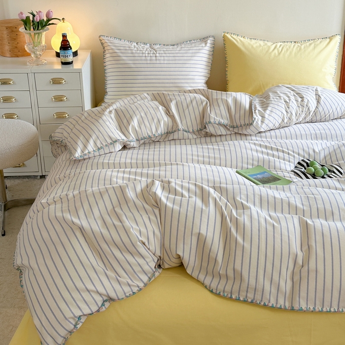 91家纺网 家纺一手货源 找家纺 艾莱家纺 2024新款七彩贝壳系列100S全棉柔顺加厚磨毛四件套 幻珊-蓝黄中条