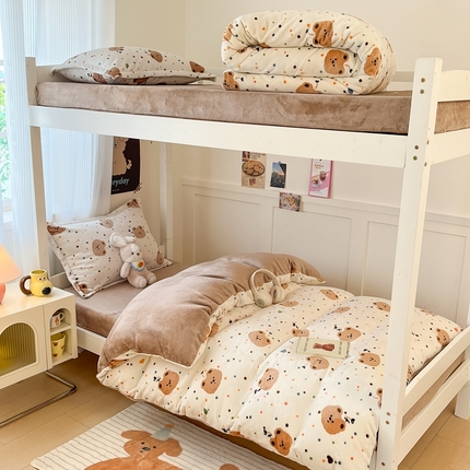 91家纺网 家纺一手货源 找家纺 川悦生活 2024新款ENW加厚牛奶绒宿舍三件套 小熊仔仔