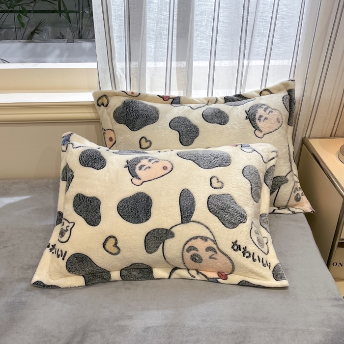 91家纺网 家纺一手货源 找家纺 贝扬思家纺 2024新款加厚雪花绒印花四件套 单纯小新