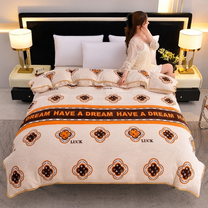 91家纺网 家纺一手货源 找家纺 （总）慕婷家纺 2024新款牛奶绒印花床裙系列-单被套