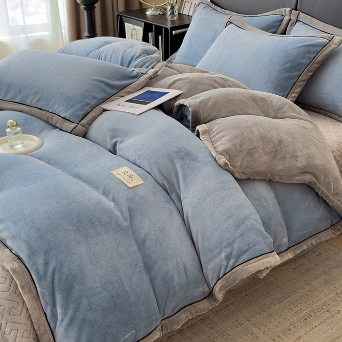 91家纺网 家纺一手货源 找家纺 欧邦 新款纯色牛奶绒单被套夹棉床盖三件套四件套 蔚蓝+浅灰