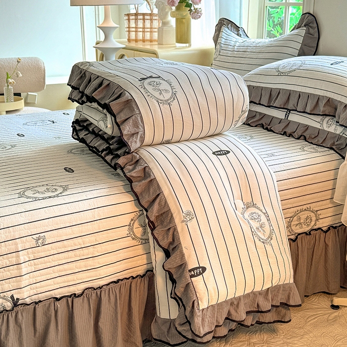 91家纺网 家纺一手货源 找家纺 韩约家纺 2025新款1针织棉皱皱纱床盖款夏凉被春秋被冬被四件套 曼静