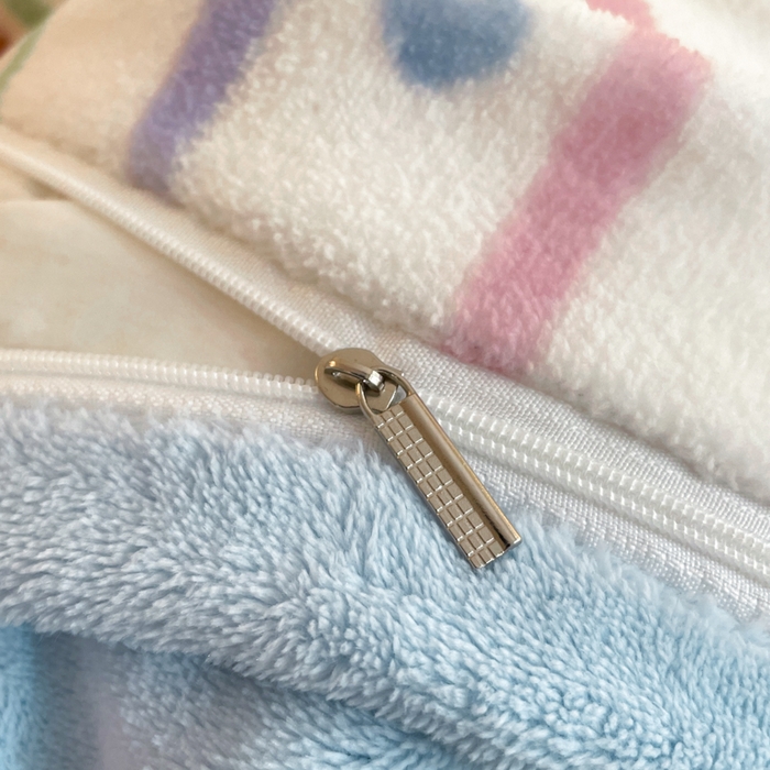 91家纺网 家纺一手货源 找家纺 呗旺鹿 2024新款高克重卡通印花牛奶绒四件套毛巾绣牛奶绒四件套 毛线贝丽