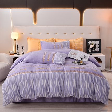 91家纺网 家纺一手货源 找家纺 （总）苏迪 2025新款拼接款牛奶绒四件套