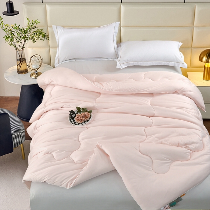 91家纺网 家纺一手货源 找家纺 丝薇雅 2024新款针织棉单边冬被 浅粉