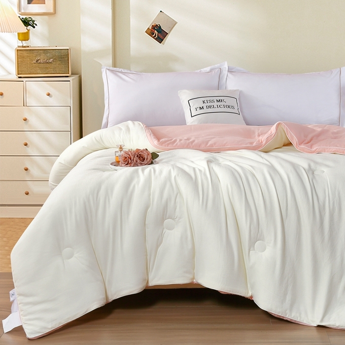 91家纺网 家纺一手货源 找家纺 丝薇雅 2024新款雪绒棉立体冬被 玉+白