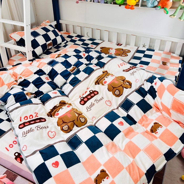 91家纺网 家纺一手货源 找家纺 小虾米 2024新款加厚上下床牛奶绒单被套 快乐熊宝