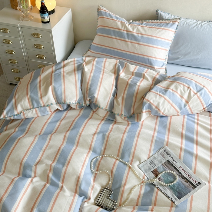 91家纺网 家纺一手货源 找家纺 艾莱家纺 2024新款七彩贝壳系列100S全棉柔顺加厚磨毛四件套 幻珊-蓝宽条