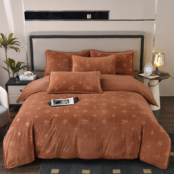 91家纺网 家纺一手货源 找家纺 满羽家纺 2024新款A类高克重婴儿绒提花牛奶绒四件套 爱马仕-橘