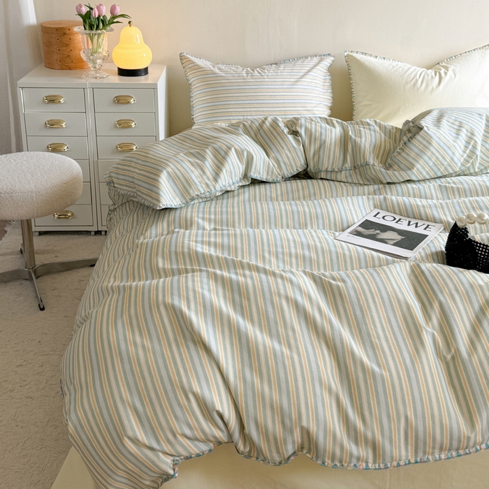 91家纺网 家纺一手货源 找家纺 艾莱家纺 2024新款七彩贝壳系列100S全棉柔顺加厚磨毛四件套 幻珊-黄细条