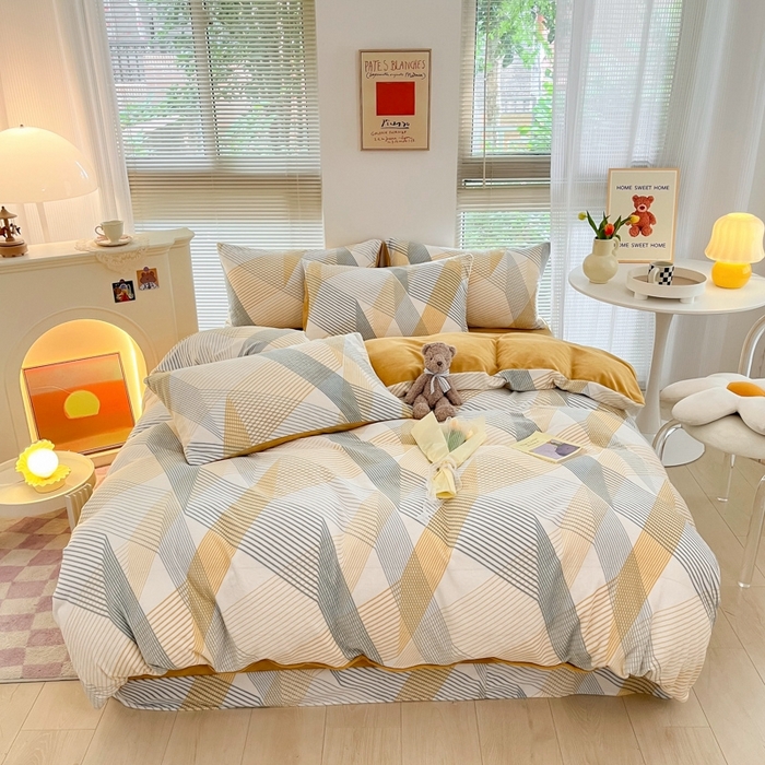 91家纺网 家纺一手货源 找家纺 帅露家纺 2024新款高克重牛奶绒印花四件套 极简生活