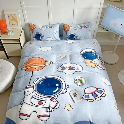 美乐迪家纺 2024新款高克重牛奶绒卡通印花四件套 宇航员