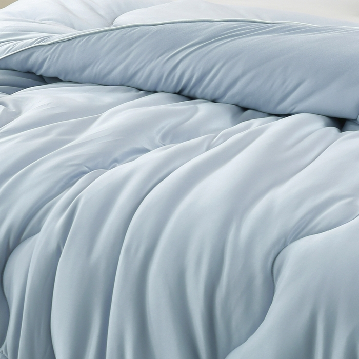 91家纺网 家纺一手货源 找家纺 丝薇雅 2024新款针织棉单边冬被 天空蓝