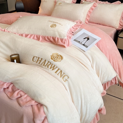 耀达家居 2024新款高克重韩版纯色绣花刺绣牛奶绒四件套 山茶暖白+暖粉