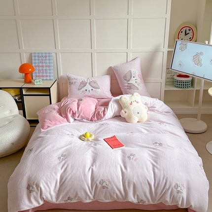 美乐迪家纺 2024新款高克重牛奶绒卡通印花四件套 可爱猫咪