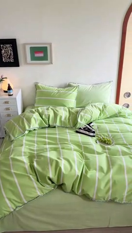 91家纺网 家纺一手货源 找家纺 艾莱家纺 2024新款七彩贝壳系列100S全棉柔顺加厚磨毛四件套 幻珊-绿宽条